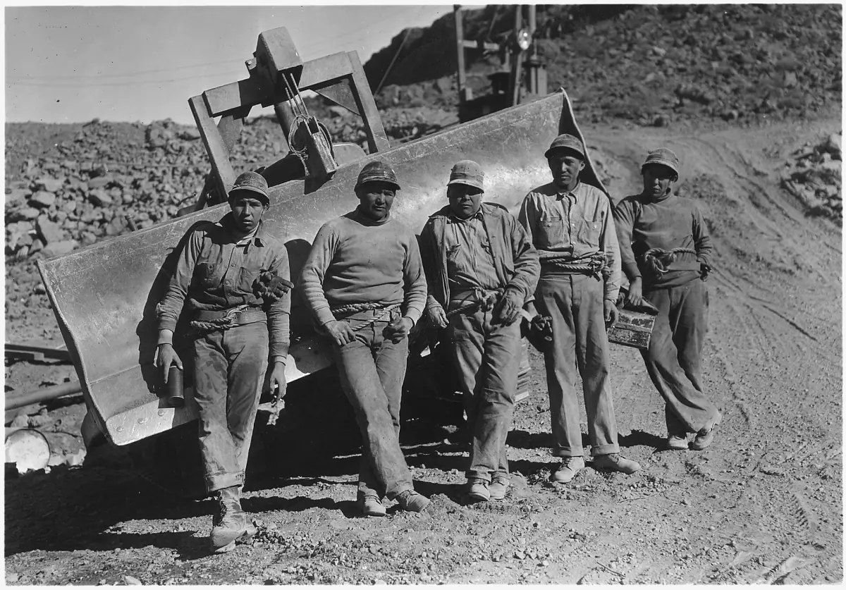 Construction workers at Boulder Dam in the 1930s